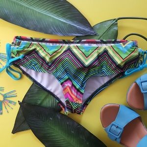 LAST CHANCE! CLOSET CLOSING!Ella Moss multi-color chevron swim bikini brief XS